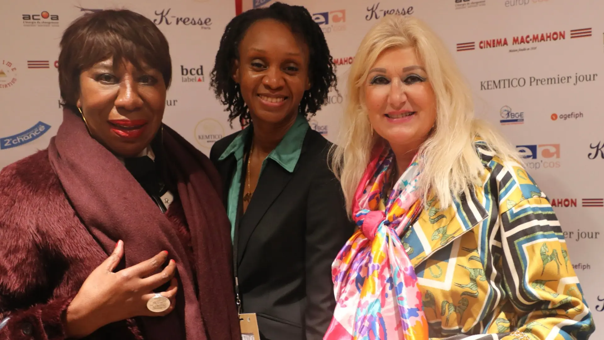 Kemtico Premier Jour avec Julia Young et son amie